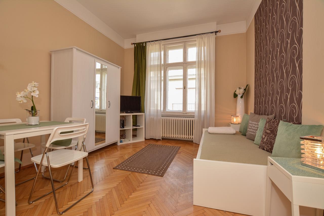 Central Design Apartement * Budapesta